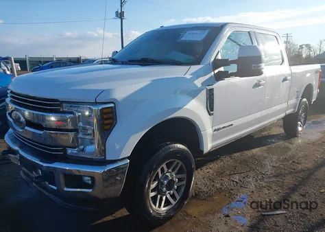 2018 Ford F-250 Lariat из США, поврежденный, VIN 1FT7W2BT6JEC05360